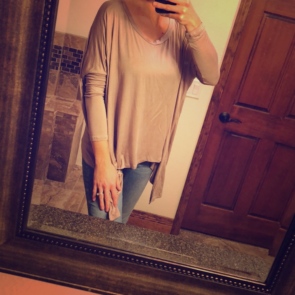 NEW Long Sleeve Winged Fall Top